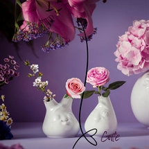 Tassen - Lille vase "Cute" H: 10 cm.